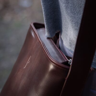 détail Yuni cuir ciré